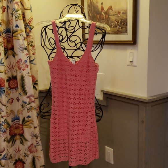 Lilly Pulitzer Dresses & Skirts - Headed to a Warmer Climate? Lovely Lilly Pulitzer Coral Dress